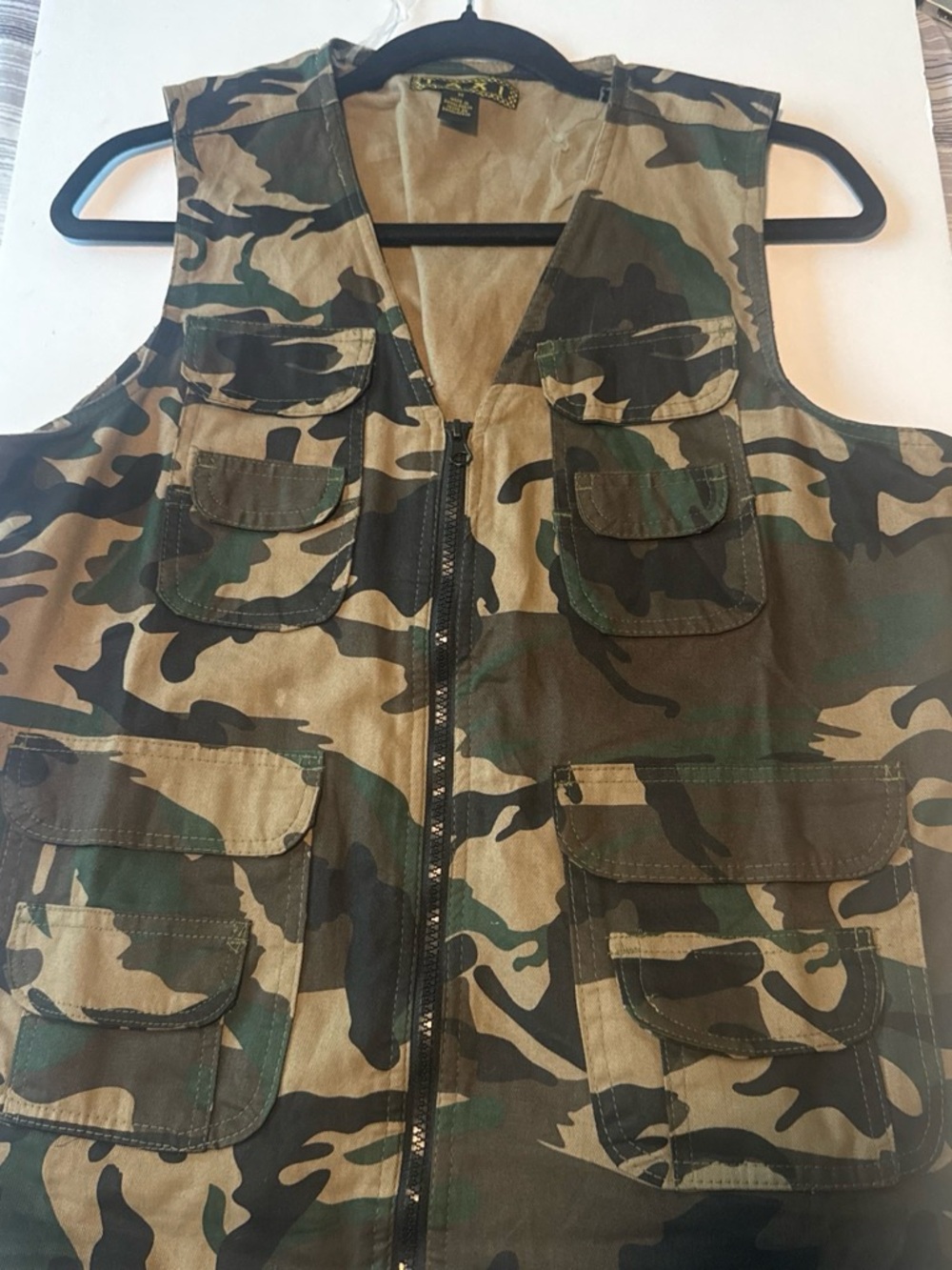 Camouflage Utility Vest - Men's Green Camo Zip Front